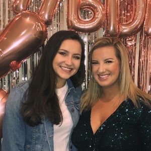 Meet your Posher, Dakota